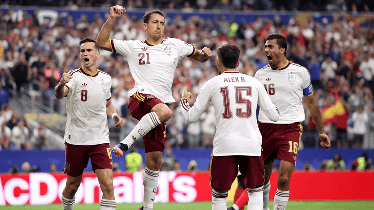 Spanish armada quells French revolution to sail into World Cup final
