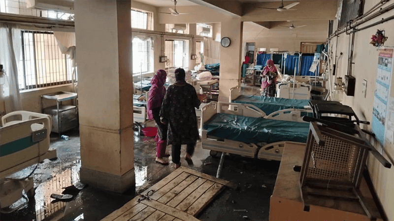 Fire at Khulna Medical College Hospital brought under control