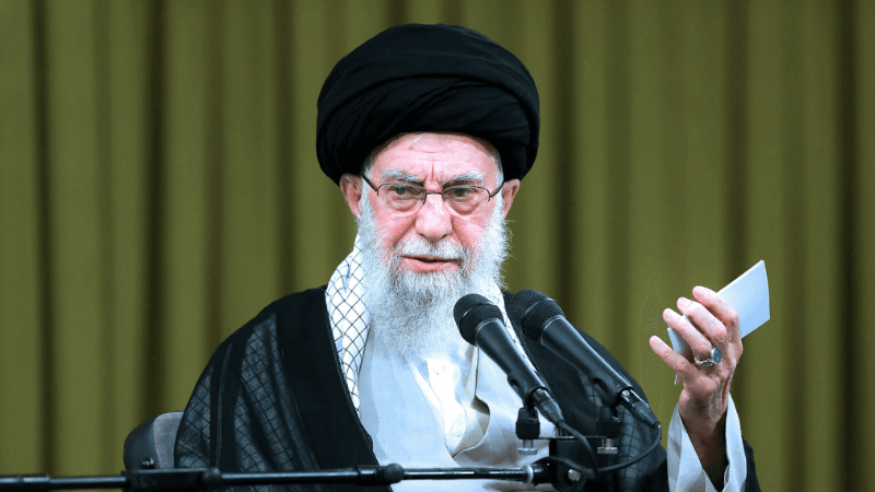 Khamenei issues stern warning to protesters in Iran
