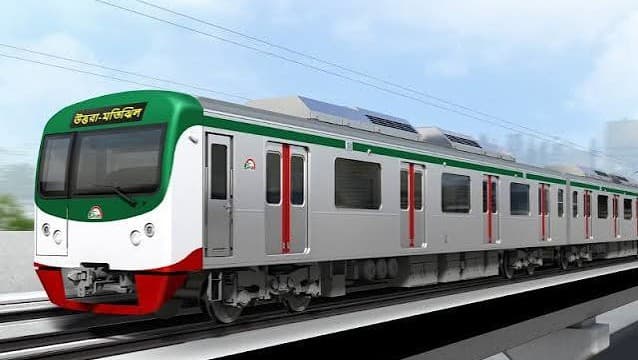 ‘We board metro wearing shorts’ programme in protest against harassment for wearing shorts on metro rail