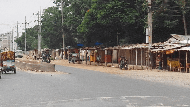 RCC's Tk1,230 crore footpath under encroachment