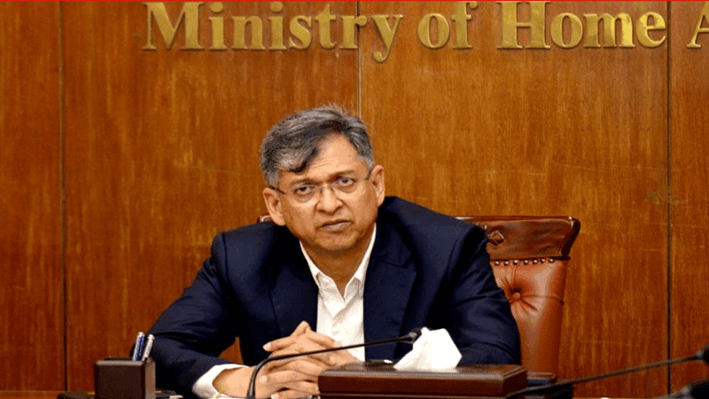 Over 600 SI, sergeant sacked in 2006 to get jobs back: Home Minister