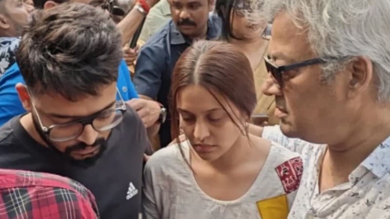 Priyanka files case over Rahul's death as Tollywood stars join