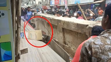 Student killed, 5 injured as shop roof collapses during Eid shopping in Lakshmipur