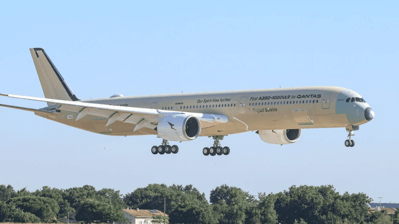 Qantas rewrites aviation history with record 24-hour non-stop flight