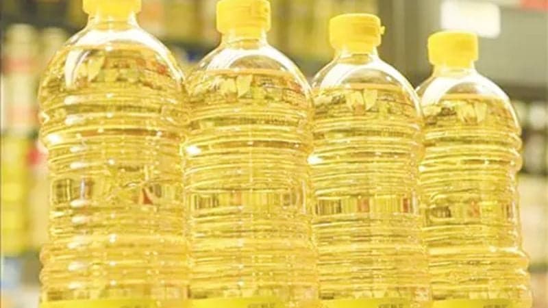 RAB seizes 22,642 litres of edible oil in Chattogram