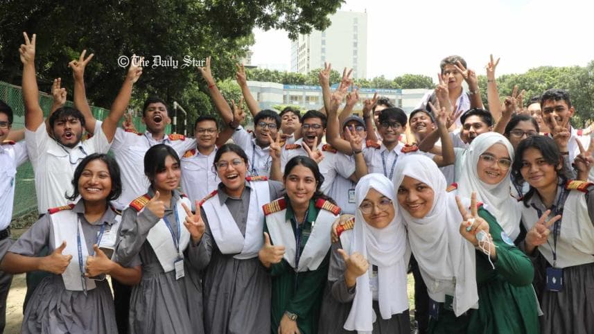 HSC results: Girls lead in pass rate, boys secure more GPA-5