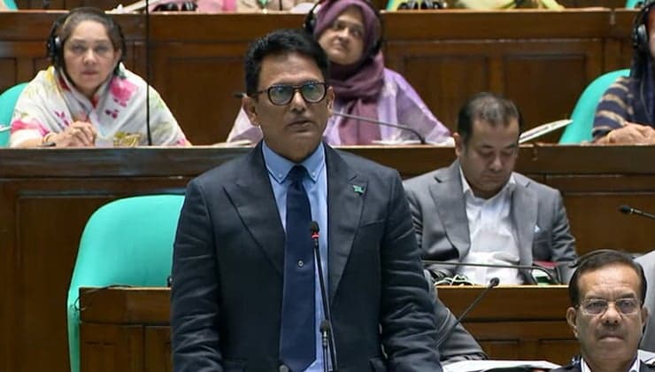 Double shift in educational institutions to be introduced on application basis, not all at once: Minister