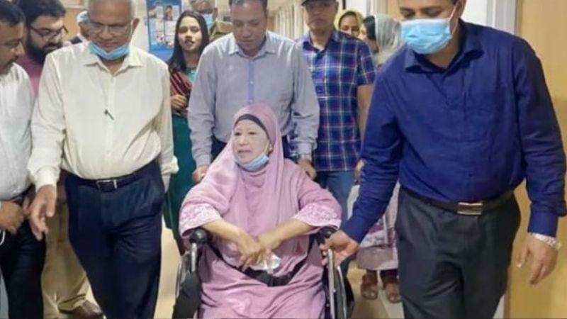 Khaleda Zia's trip abroad for treatment postponed