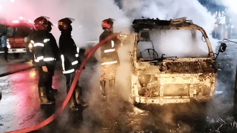 Ambulance set on fire by miscreants in front of Kishoreganj Civil Surgeon Office