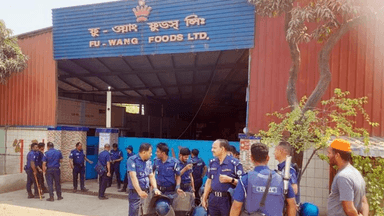 Fu-wang Foods workers block highway in Gazipur over unpaid wages