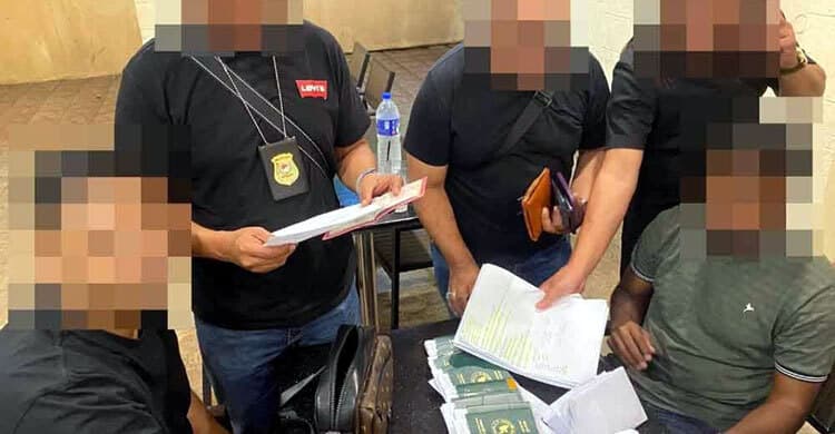 4 Bangladeshi agents detained in Malaysia