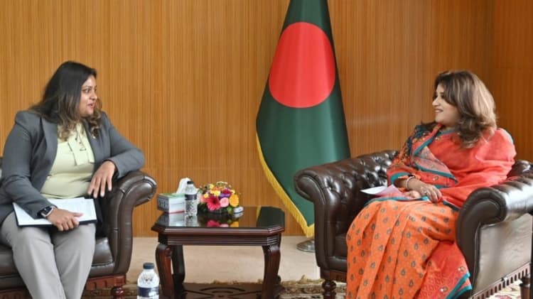 Maldives keen to recruit Bangladeshi workers for healthcare sector