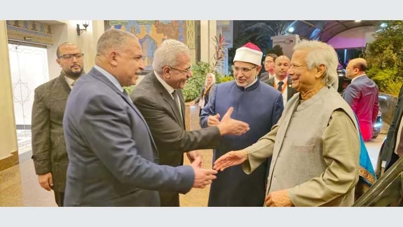 Dr Yunus welcomed on Al-Azhar University campus