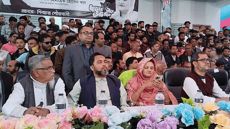 AL leaders seek votes for paddy sheaf chanting 'Joy Bangla, Joy Bangabandhu'