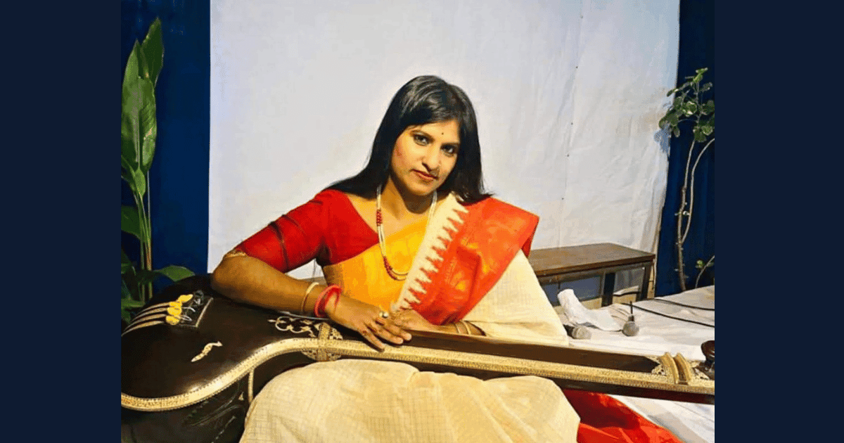 “An artist can win hearts of listeners only by becoming one with the emotion and philosophy of that song” — Urvi Som