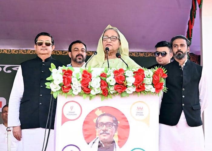 PM seeks vote for boat at Khulna rally