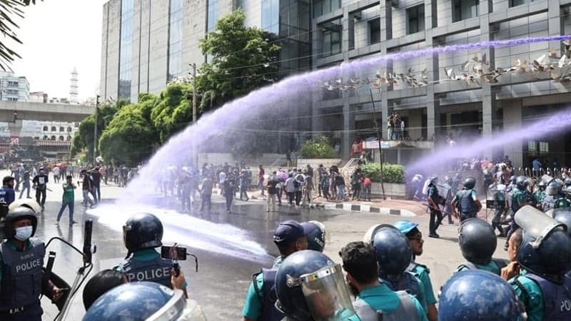  Engineering students vow to continue protest until demands addressed