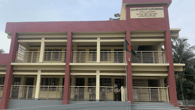 16 students of government primary school in Khulna severely beaten
