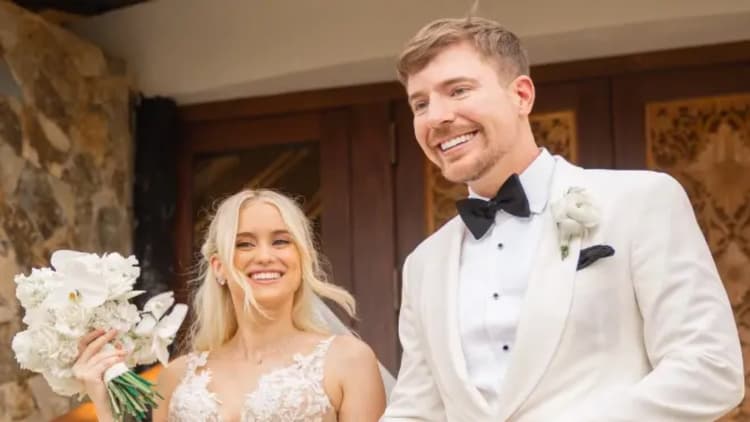 YouTube star MrBeast marries Thea Booysen