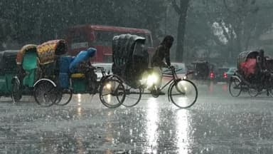 Dhaka soaked as downpours sweep across Country 