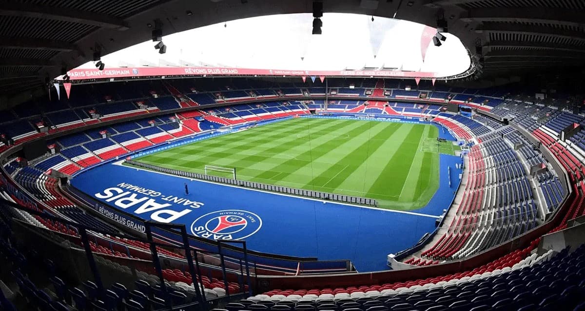 Heatwave damages PSG pitch, Ligue 1 opener moved to Rennes