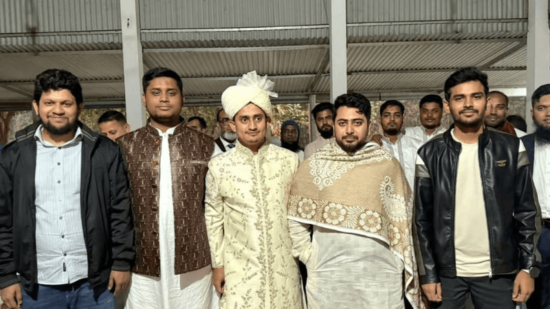 Sarjis Alam ties the knot