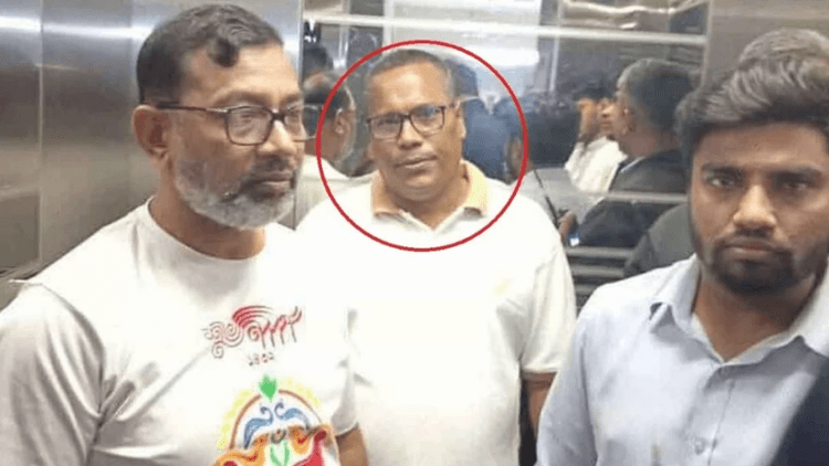 DU deputy registrar handed over to police over ‘i don’t care’ photocard post