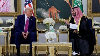 Trump arrives in Saudi Arabia