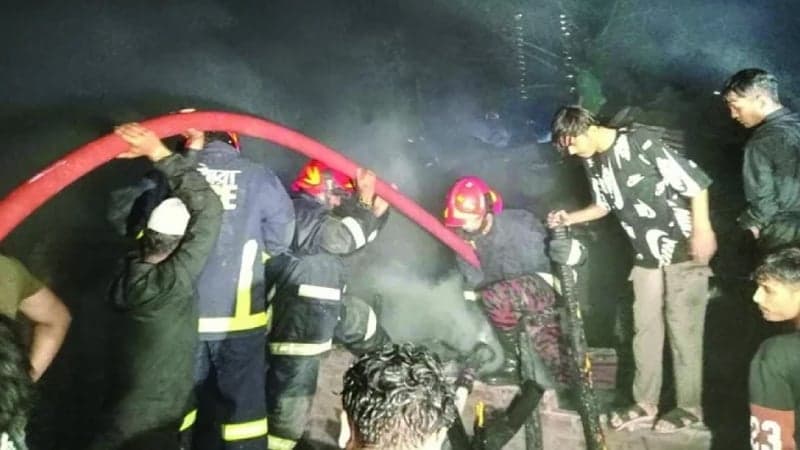 Mohakhali's Sattola Slum fire under control