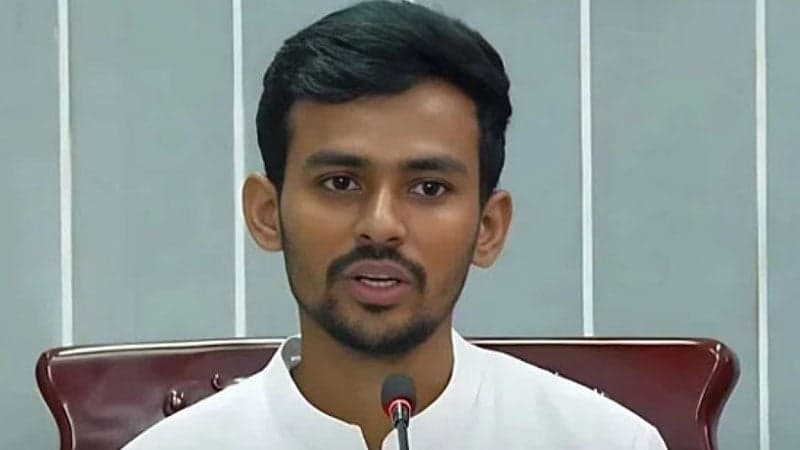 শৃঙ্খলা ফেরাতেই ফারুককে অপসারণ: ক্রীড়া উপদেষ্টা