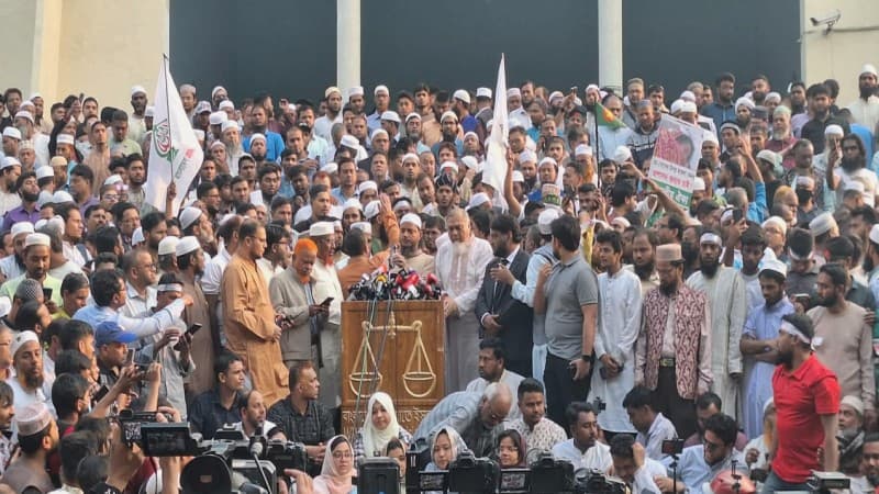 11-party alliance protests post-election violence