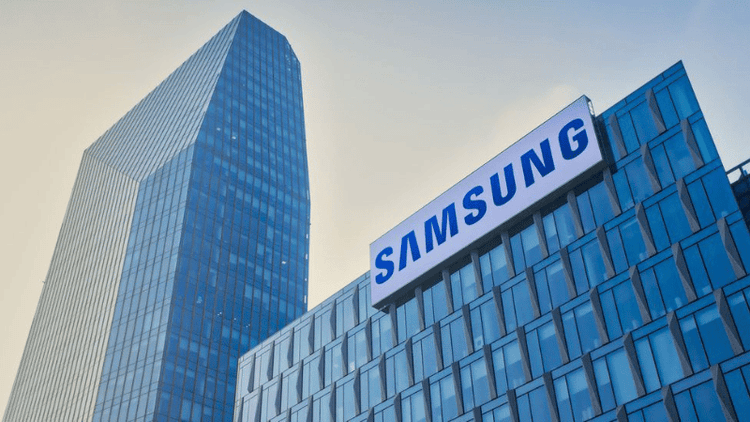 Samsung Electronics' market cap surpasses $1 trln