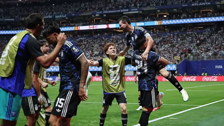 Late Messi magic sinks England as Argentina cruise into the final