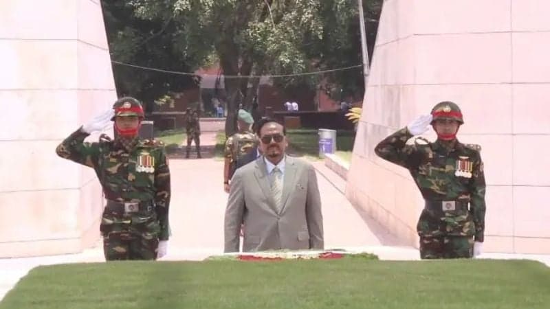 Acting President pays tribute at graves of Ziaur Rahman, Khaleda Zia
