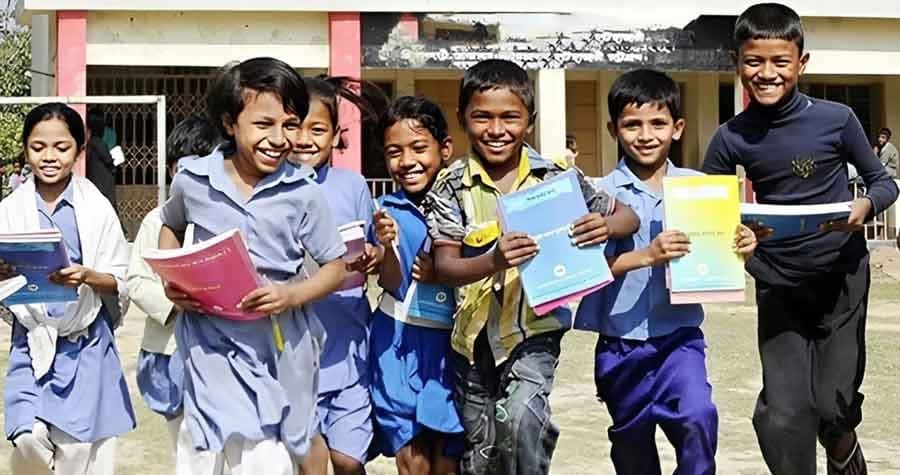 23 days of holiday in educational institutions in August-September
