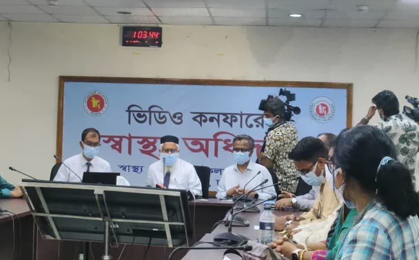 Govt issues 11-point guidelines to curb fresh COVID-19 spread