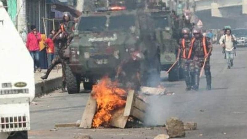 In Gazipur, police-labourers still chasing each other