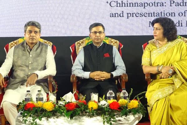 Screening of “Chinnapotra” held     at Rabindra Kuthibari