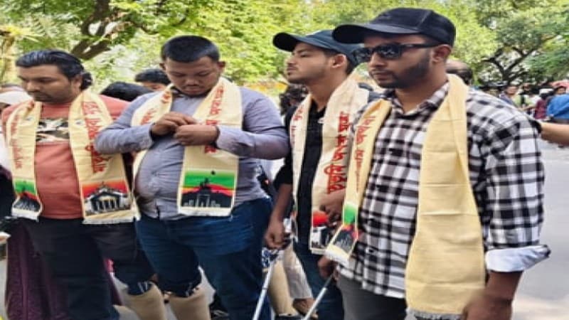 July injured arrive at tribunal premises to hear verdict