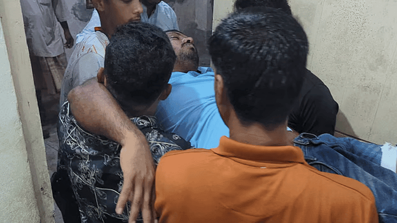 Journalist reportedly attacked with hammer in Kuakata