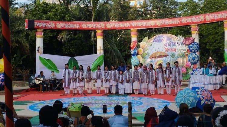 'Borsha Mangal Utsab 1433' inaugurated at Rabindra Sarobar with dance and music