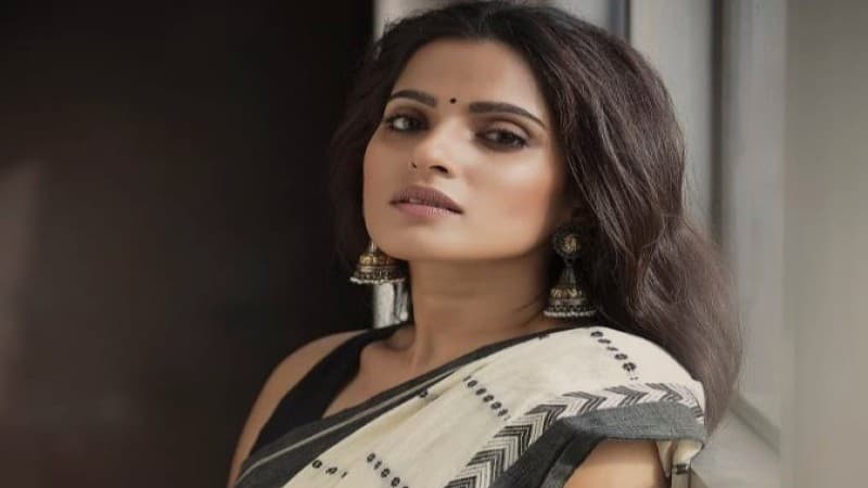 'Cut' called but he did not stop, actress alleges harassment by co-star