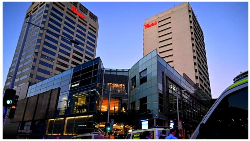 Sydney shopping mall attack: Death toll rises to 6