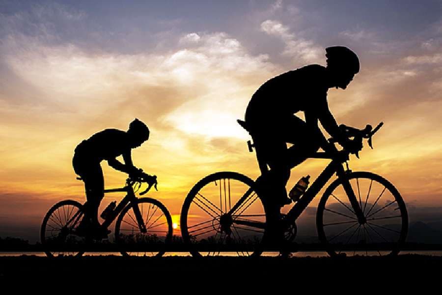 Daily cycling reduces mortality risk, increases life expectancy: Study