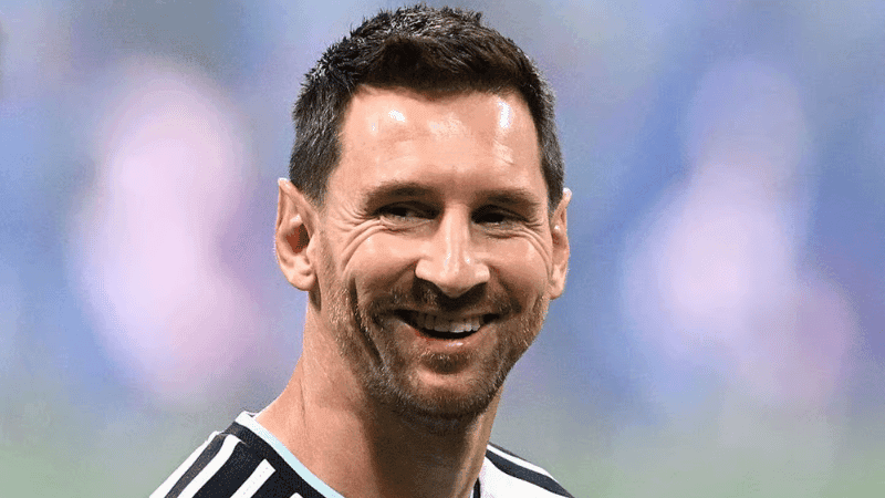 Messi sets unwanted World Cup record