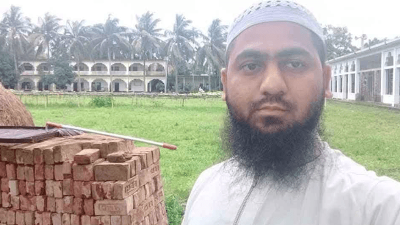 Madrasa headmaster arrested for outraging two students in Cumilla