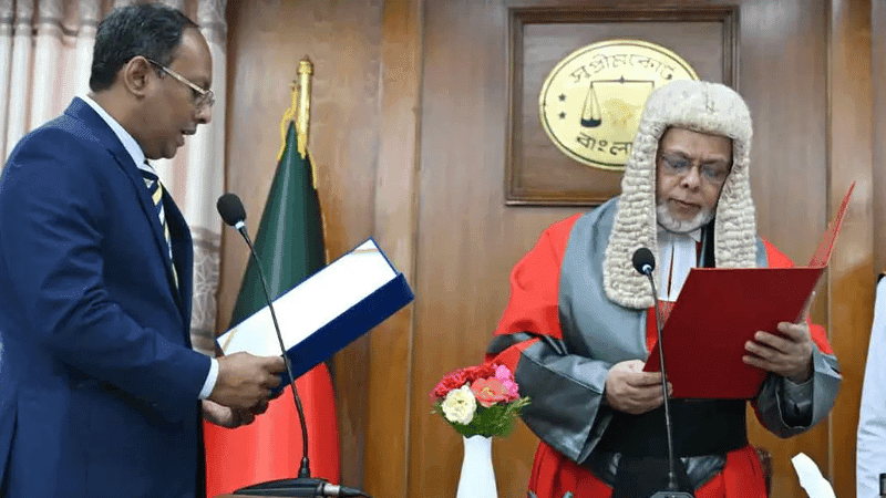 New PSC chairman Nazmuzzaman Bhuiyan takes oath