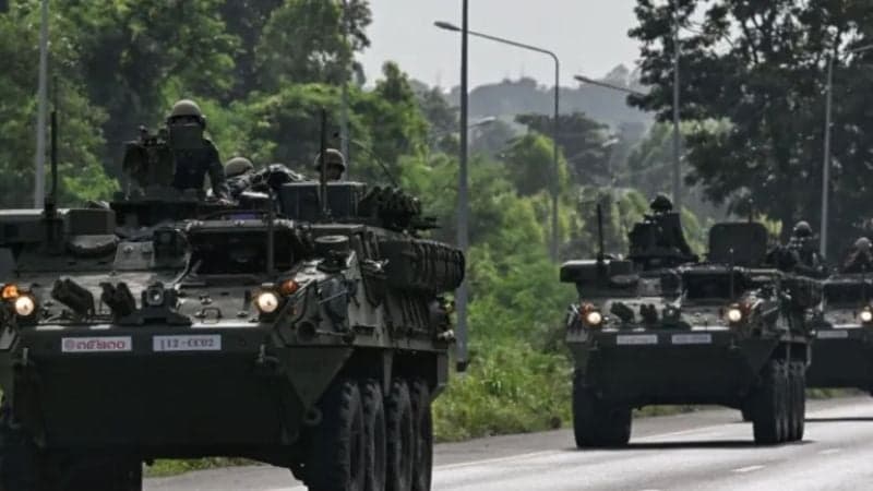 Death toll rises to 16 as 120,000 flee border area