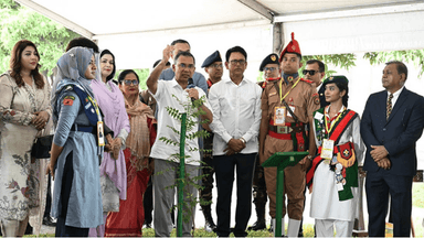 PM tells father's story about 'Zia Tree' at Arafat Maidan